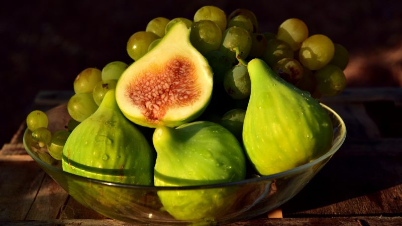 Millefoglie di fichi e mozzarella di bufala